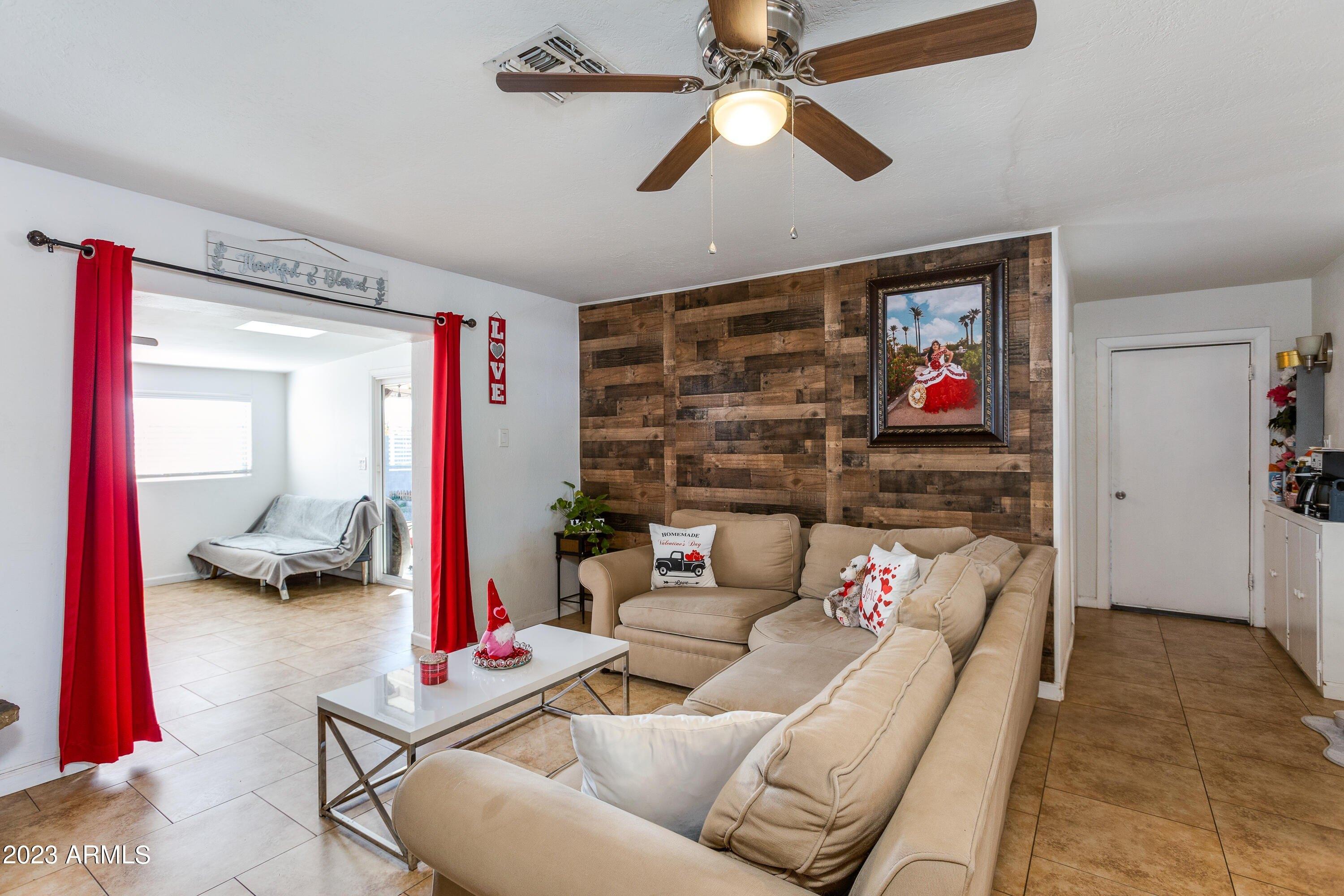 N 33rd Ave, Phoenix, AZ 85017