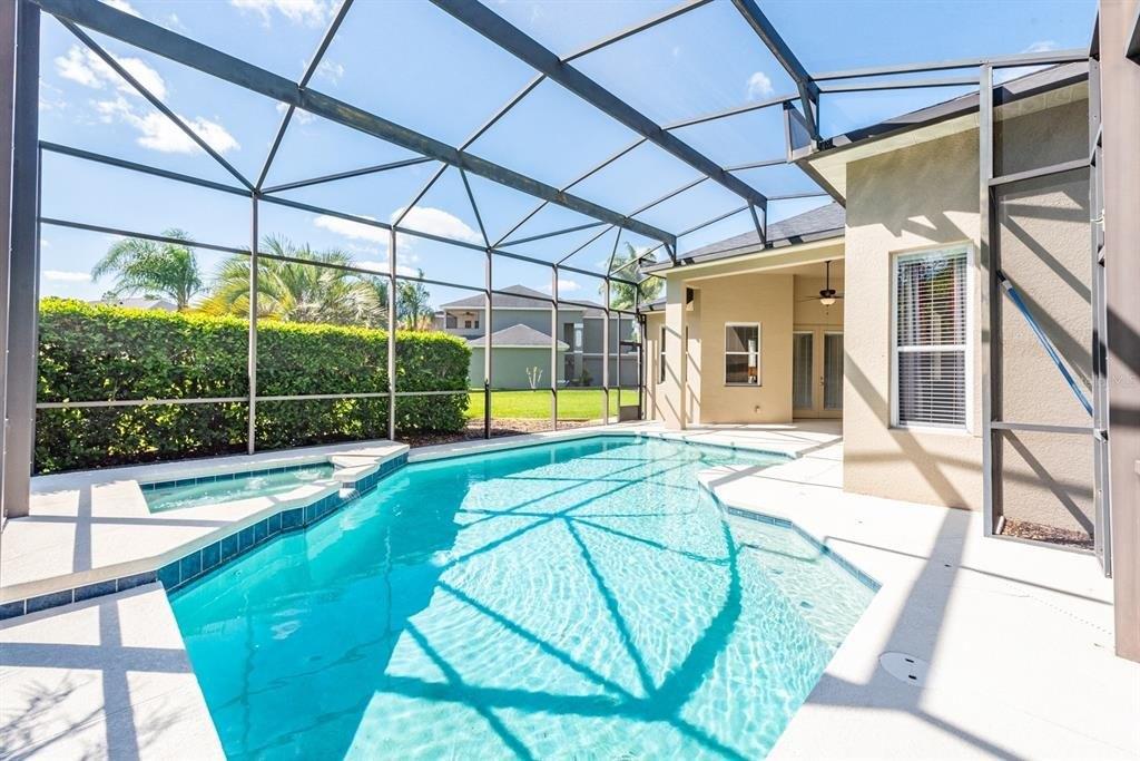 Hammonds Ferry Ct, Oviedo, FL 32766