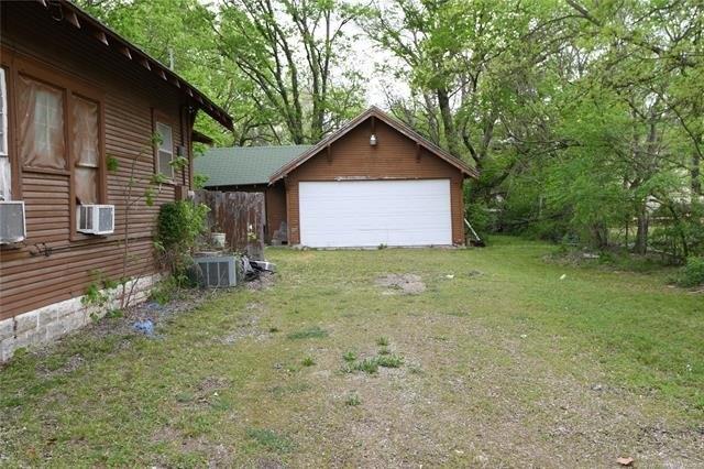 E 5th St, Dewey, OK 74029