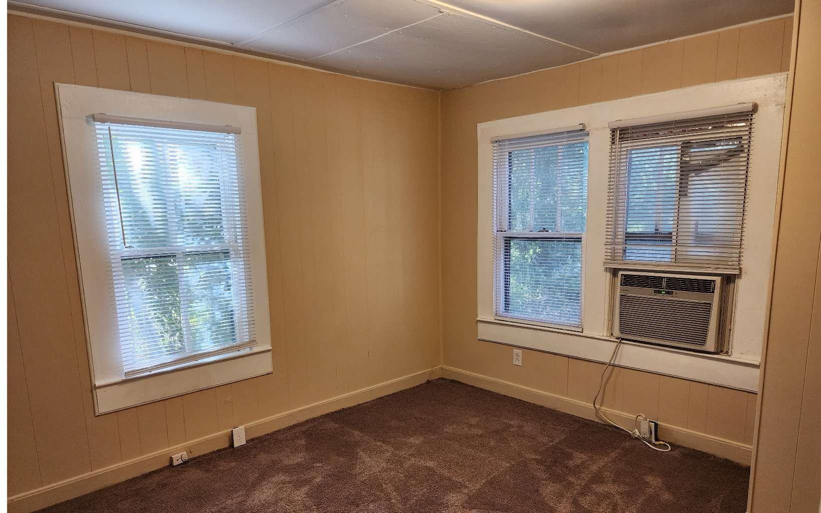 Se Putnam St, Lake City, FL 32025