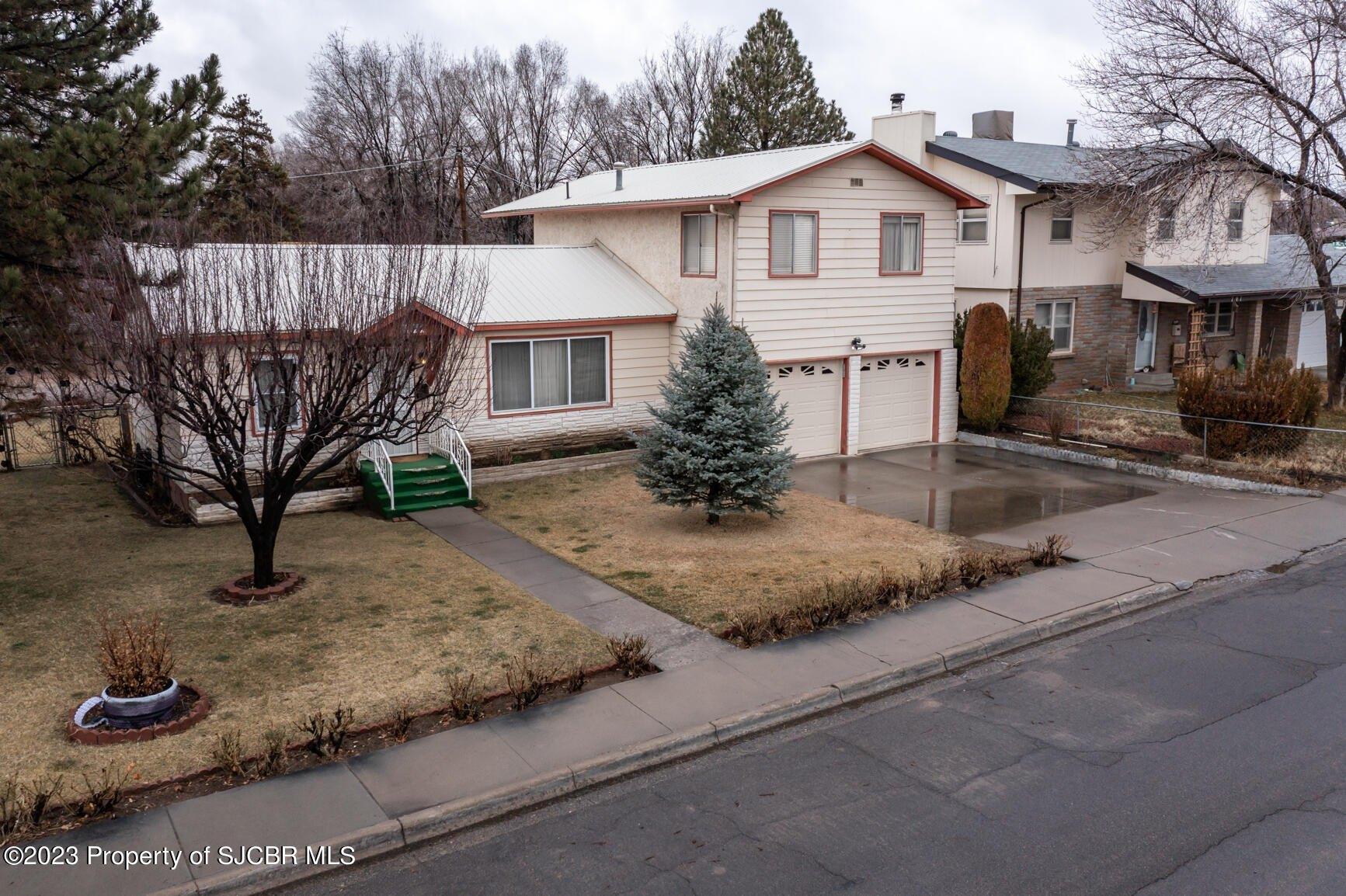 N Monterey Ave, Farmington, NM 87401