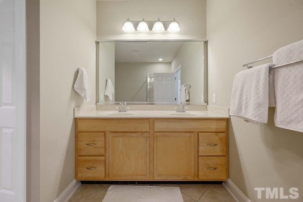 Brookchase Dr, Raleigh, NC 27617