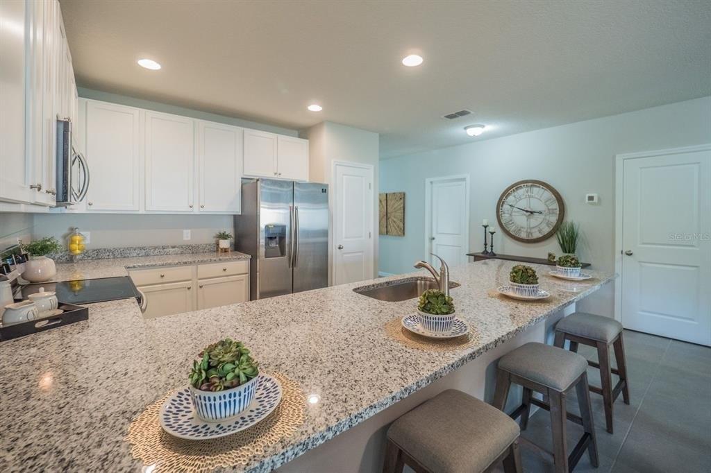 Cheshire Ct, Kissimmee, FL 34758