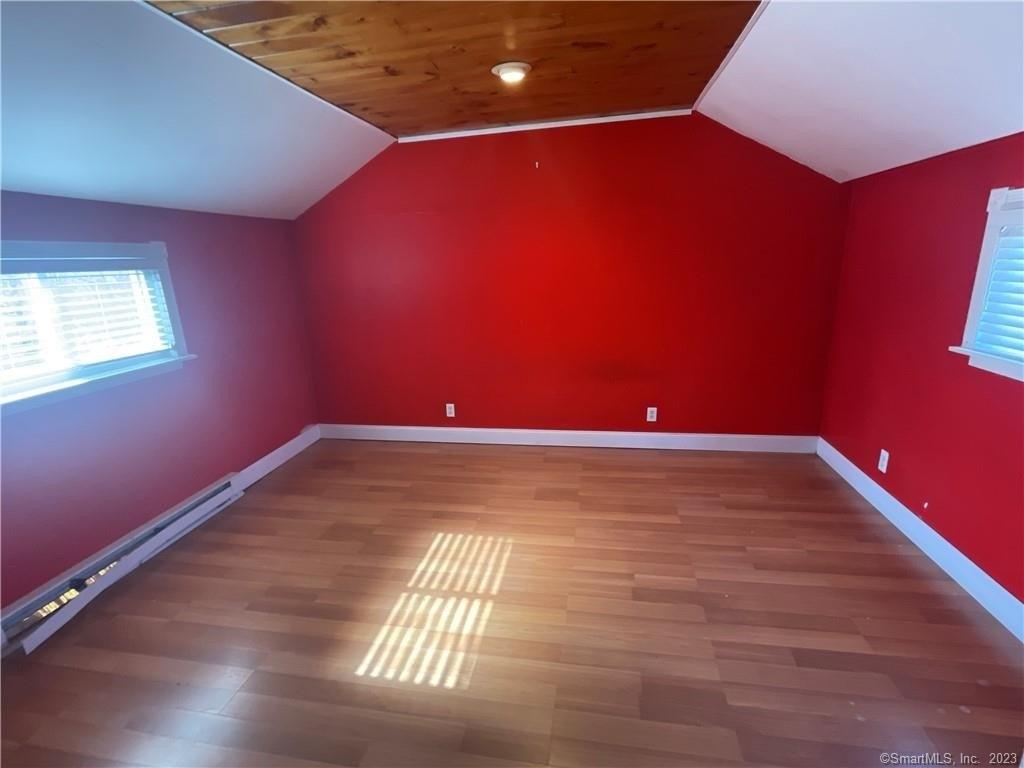 Ilion Rd, New Fairfield, CT 06812