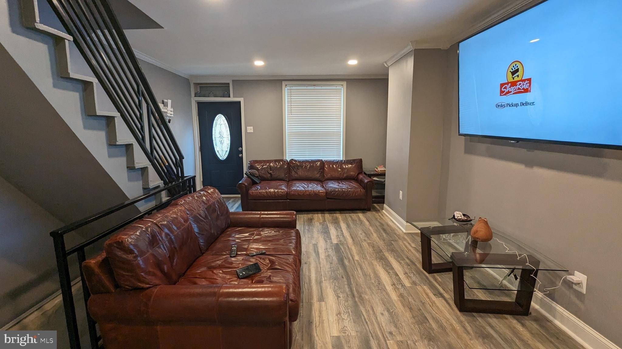 S Beechwood St, Philadelphia, PA 19145
