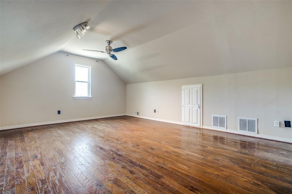 Meadowcreek Dr, Melissa, TX 75454
