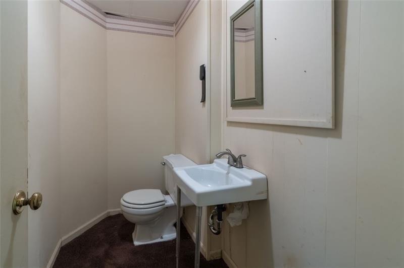 Mountain View Cir, Gainesville, GA 30501
