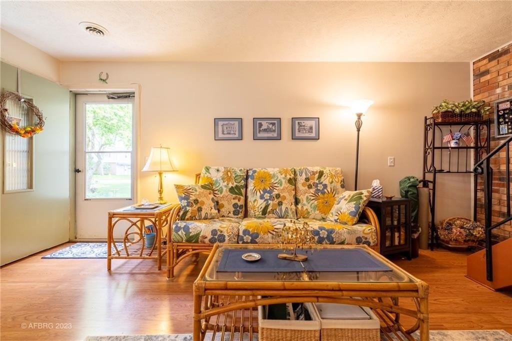Milrace Dr, East Rochester, NY 14445