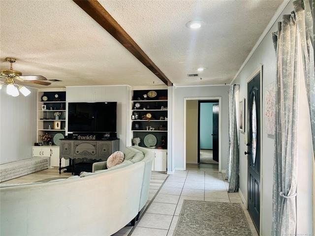 S 27th St, Muskogee, OK 74401