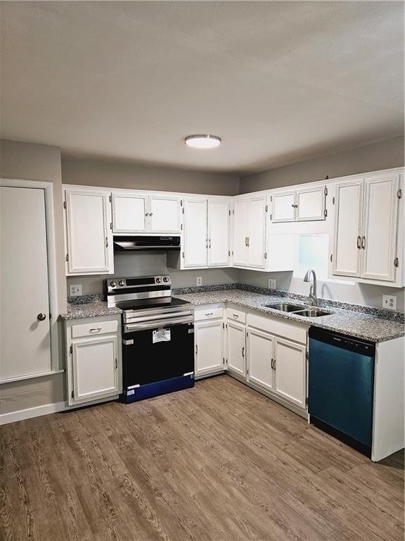 Summit Cir, Winter Haven, FL 33884