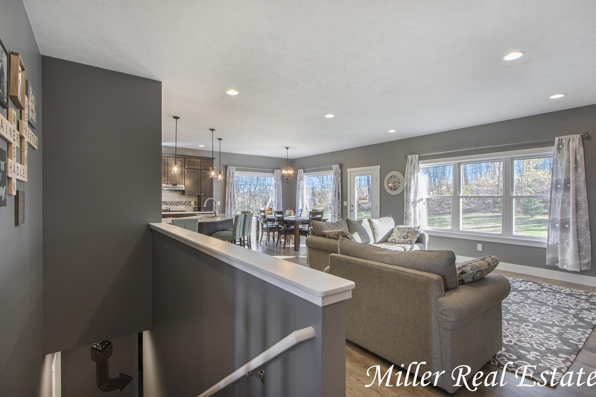 Kathryn Dr, Hastings, MI 49058