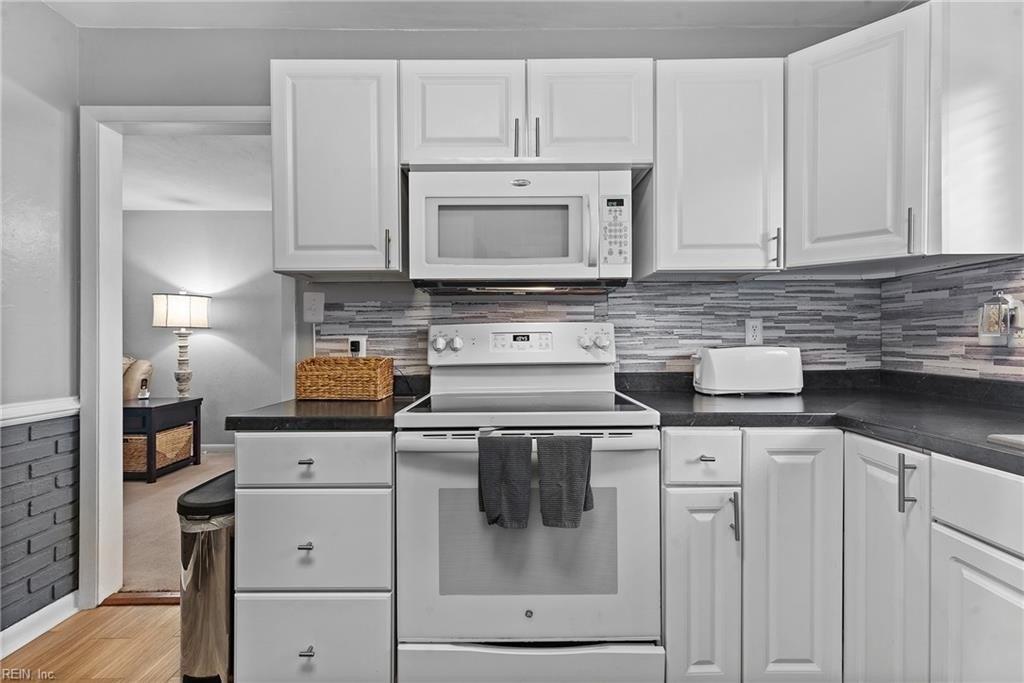 Sunnywood Rd, Newport News, VA 23601