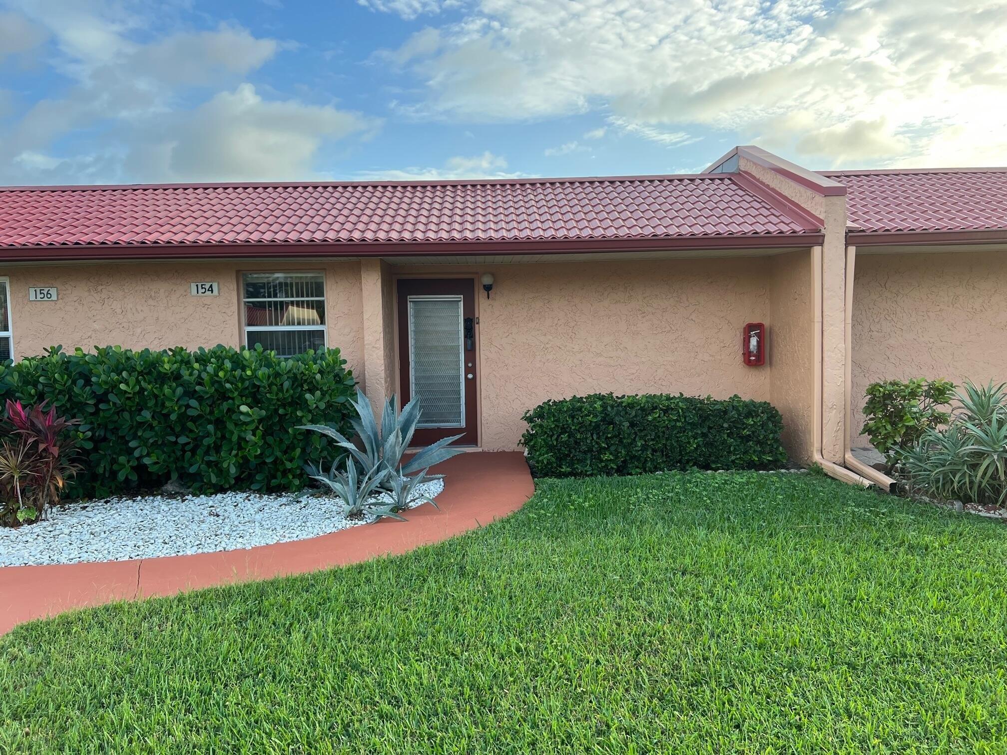 Lake Barbara Dr, West Palm Beach, FL 33411