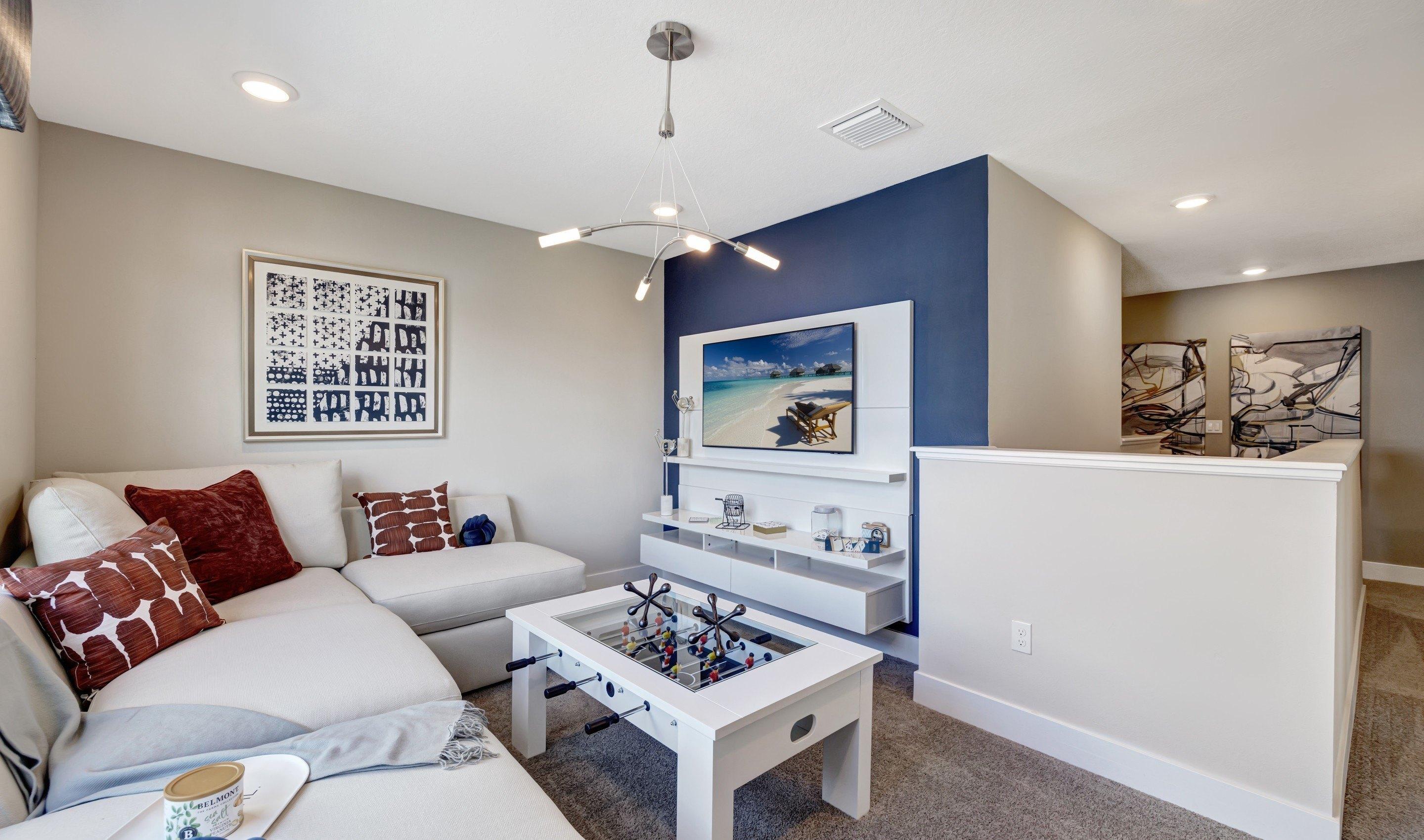 Ne Waters Edge Ln, Port Saint Lucie, FL 34983