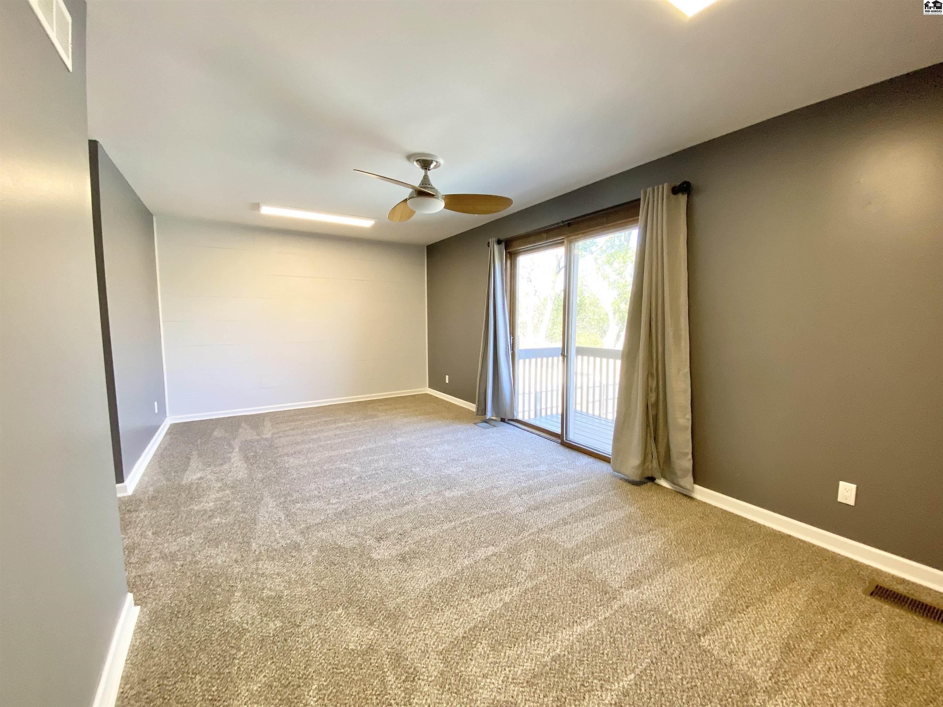 Idlewild Dr, Hutchinson, KS 67502