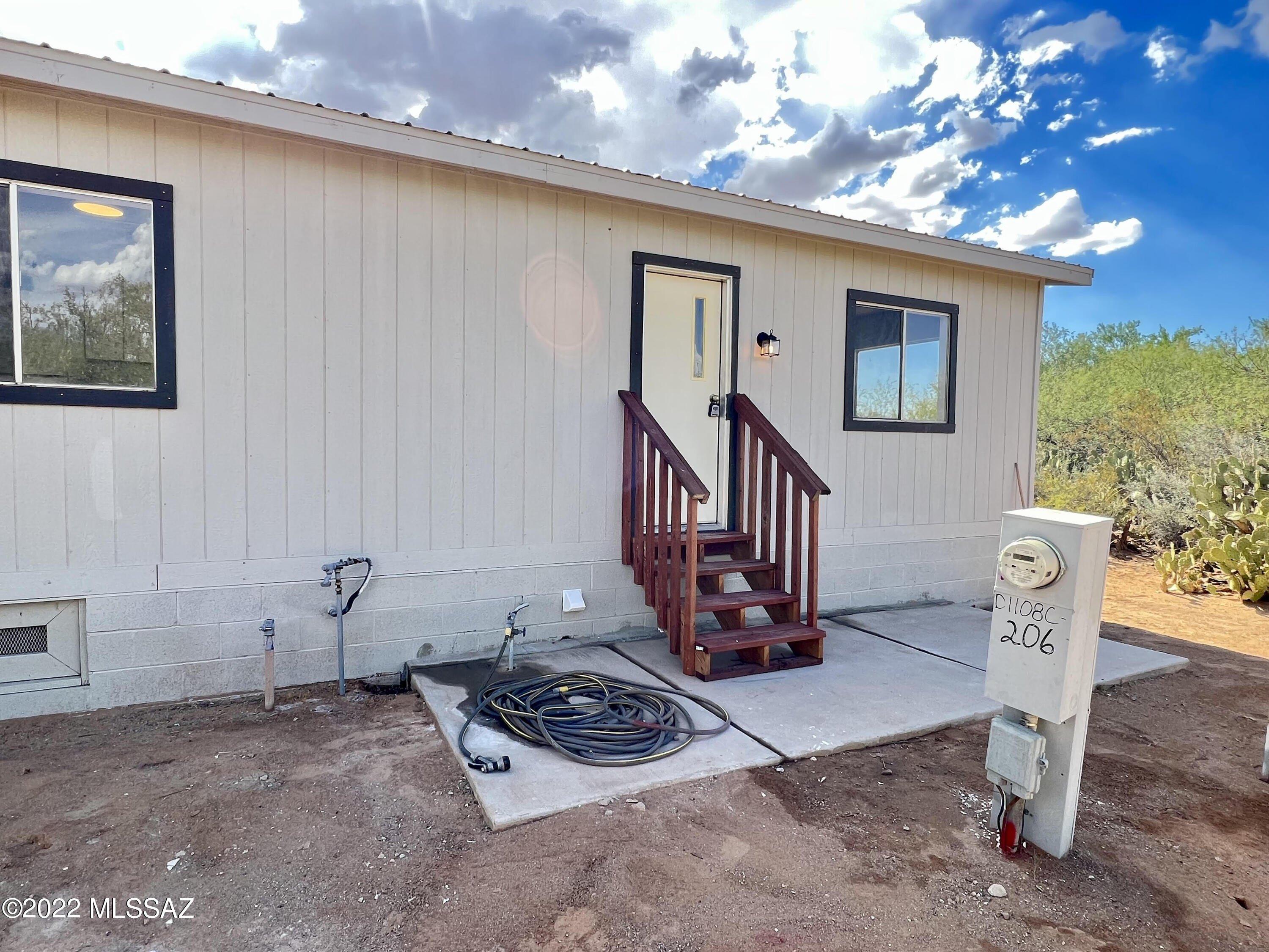 W El Lobo Rd, Tucson, AZ 85743