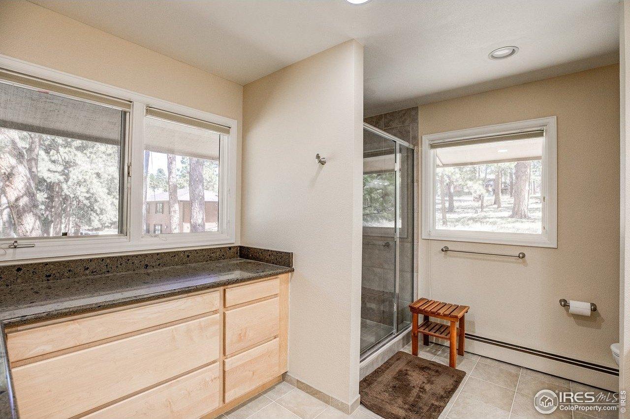 Pomegranate Ln, Golden, CO 80401