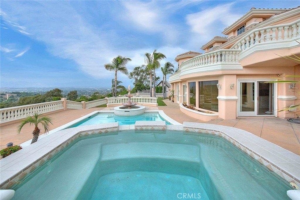 Trail View Ln, Chino Hills, CA 91709