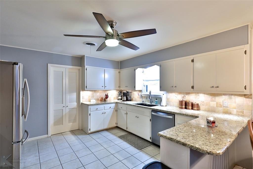 Crescent Dr, Abilene, TX 79605