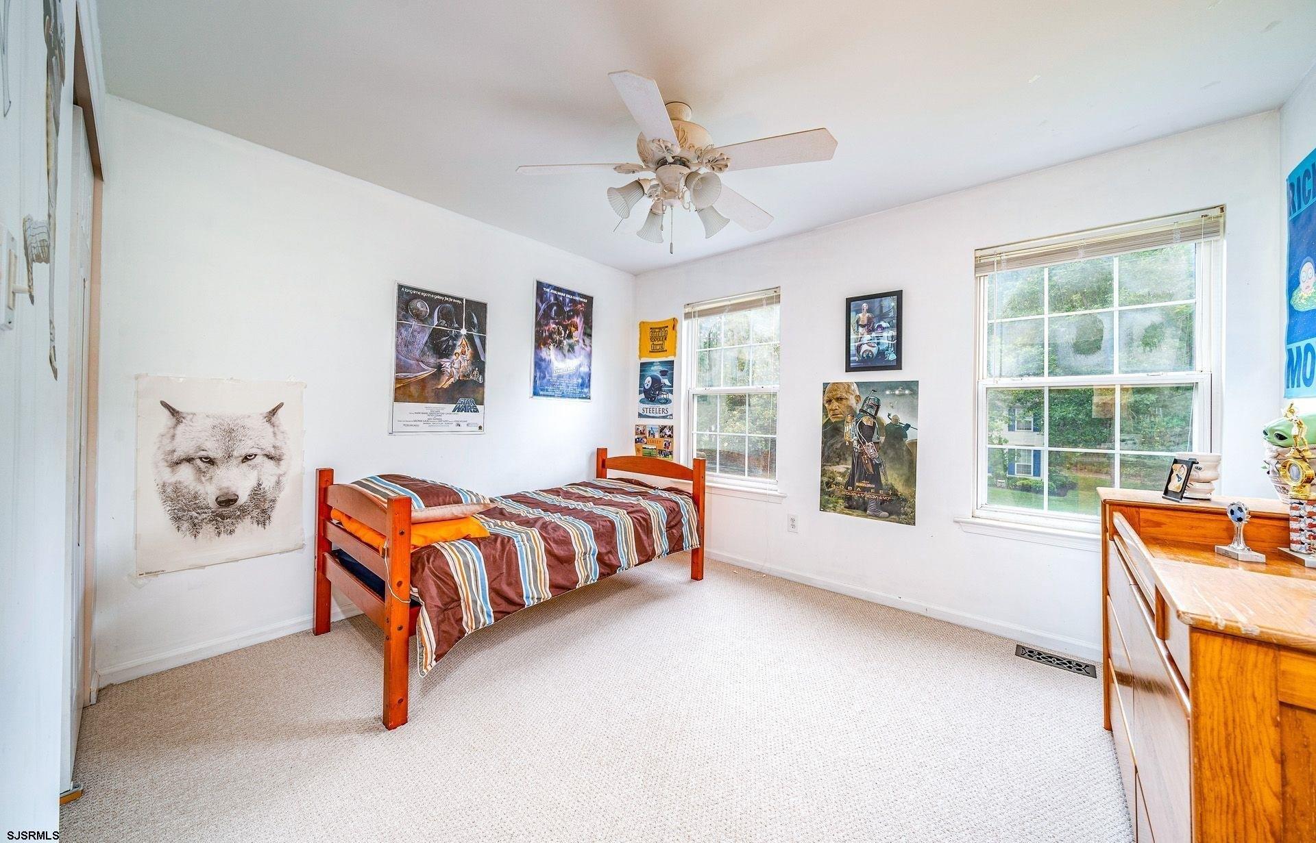 Hawthorne Rd, Egg Harbor Township, NJ 08234
