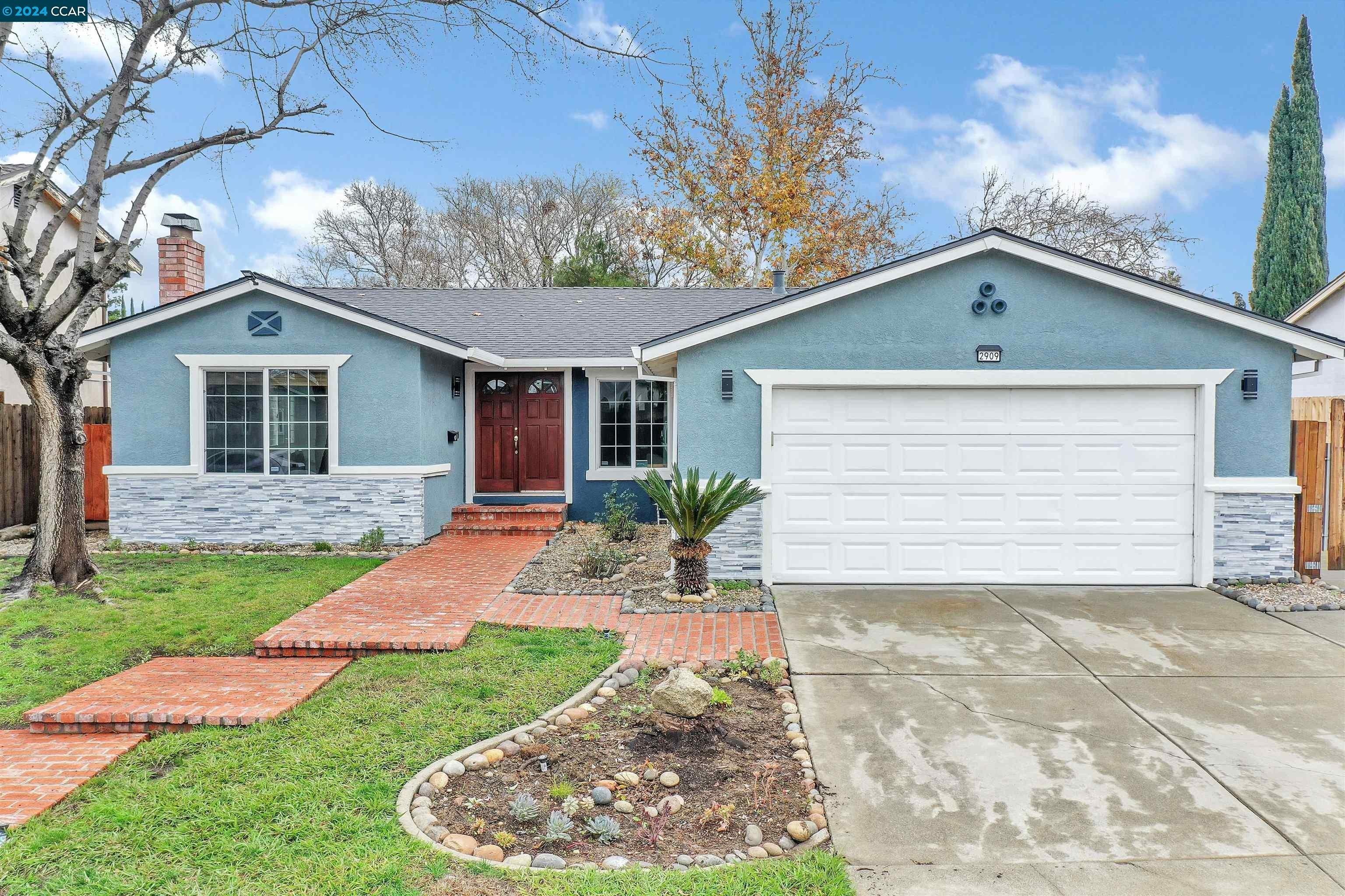 Enea Way, Antioch, CA 94509