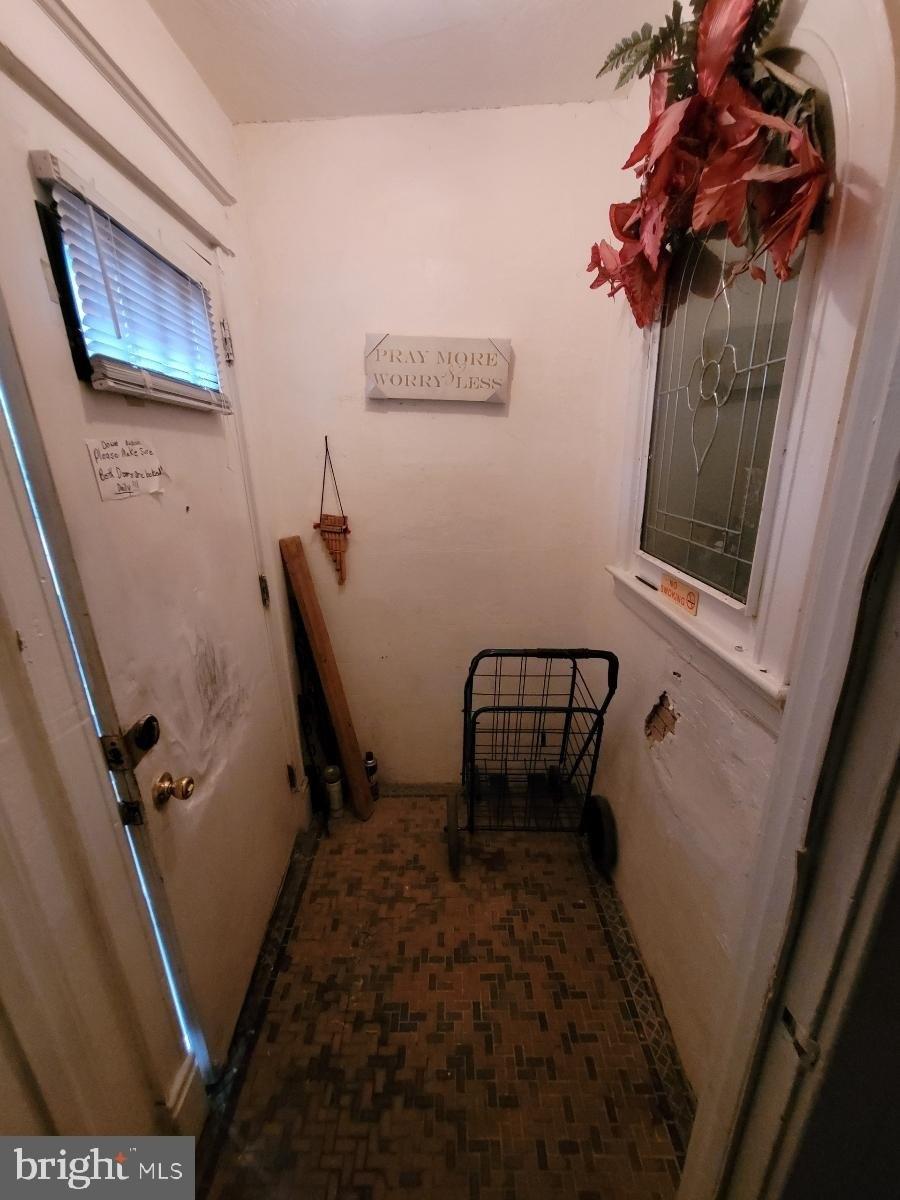 N 21st St, Philadelphia, PA 19138