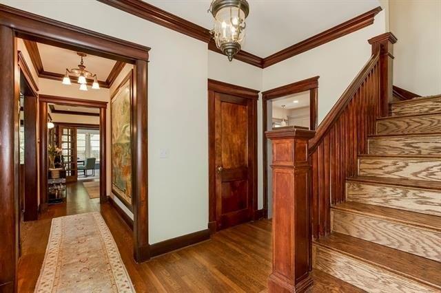 Belleview Ave, Kansas City, MO 64113