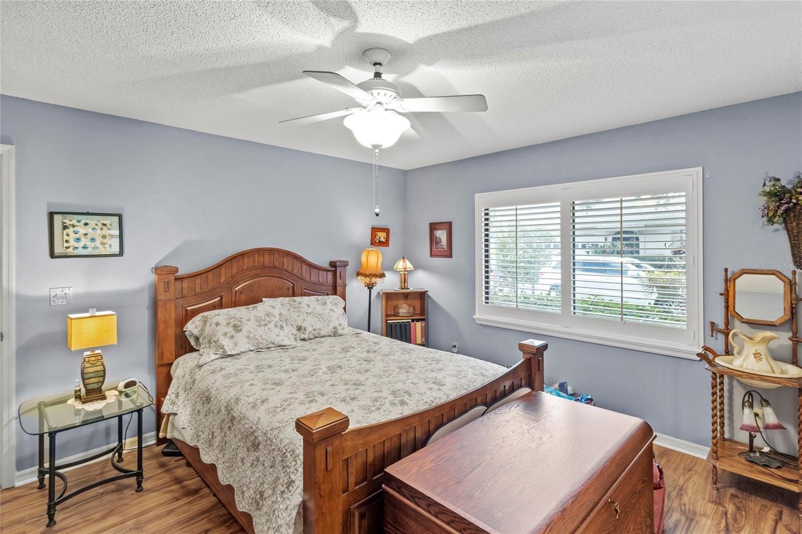 Leland Dr, Sun City Center, FL 33573