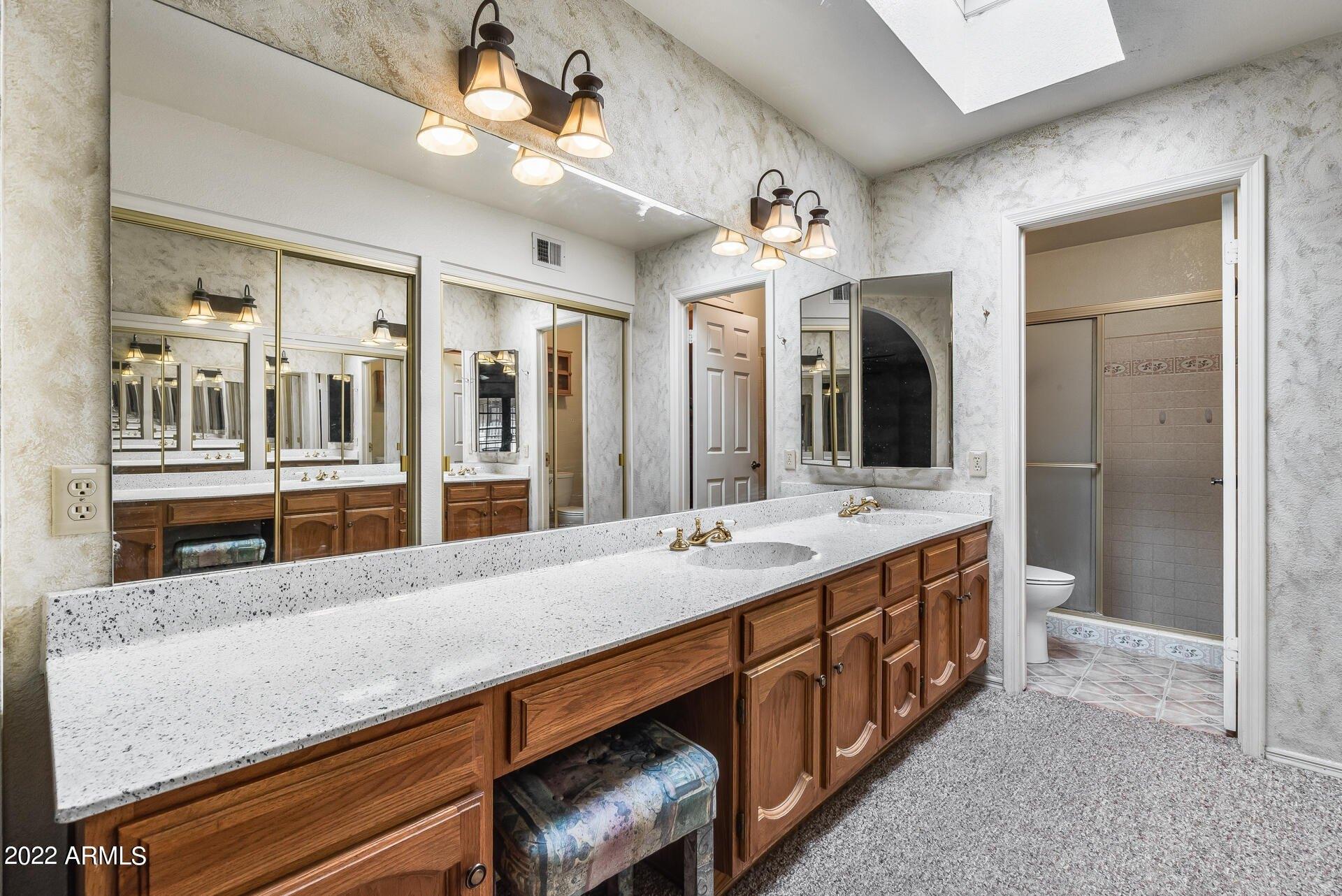 W Phelps Rd, Phoenix, AZ 85053