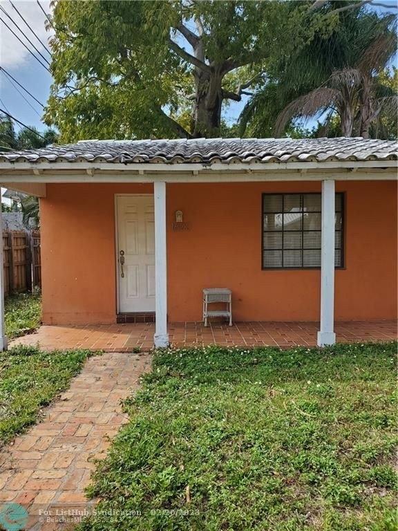 Jackson St, Hollywood, FL 33020