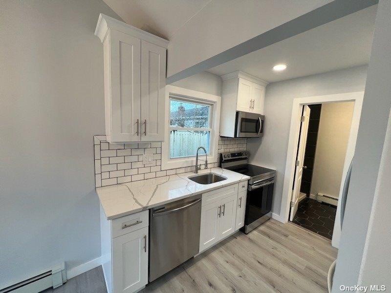Malverne Rd, Sound Beach, NY 11789