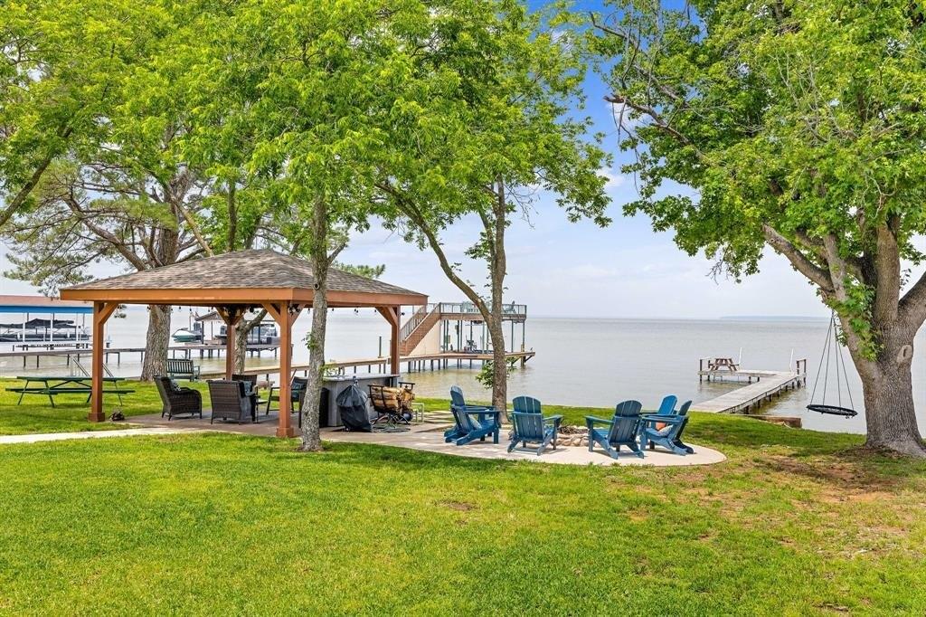 Admiral Dr, Gun Barrel City, TX 75156