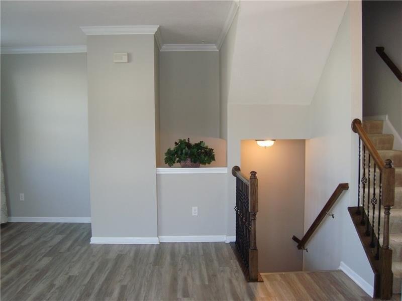 Overview Dr, Canonsburg, PA 15317