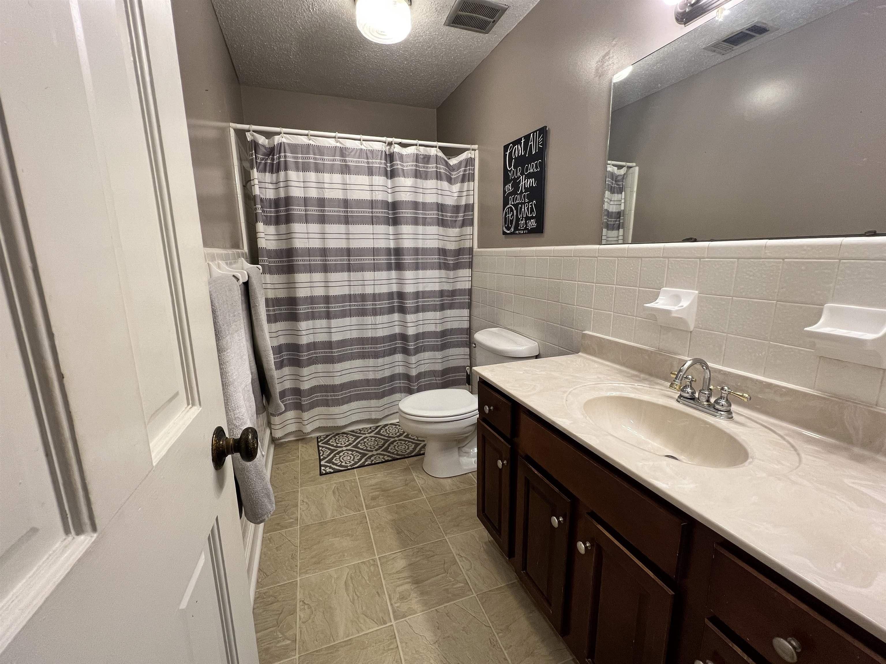 Wood St, Warner Robins, GA 31088