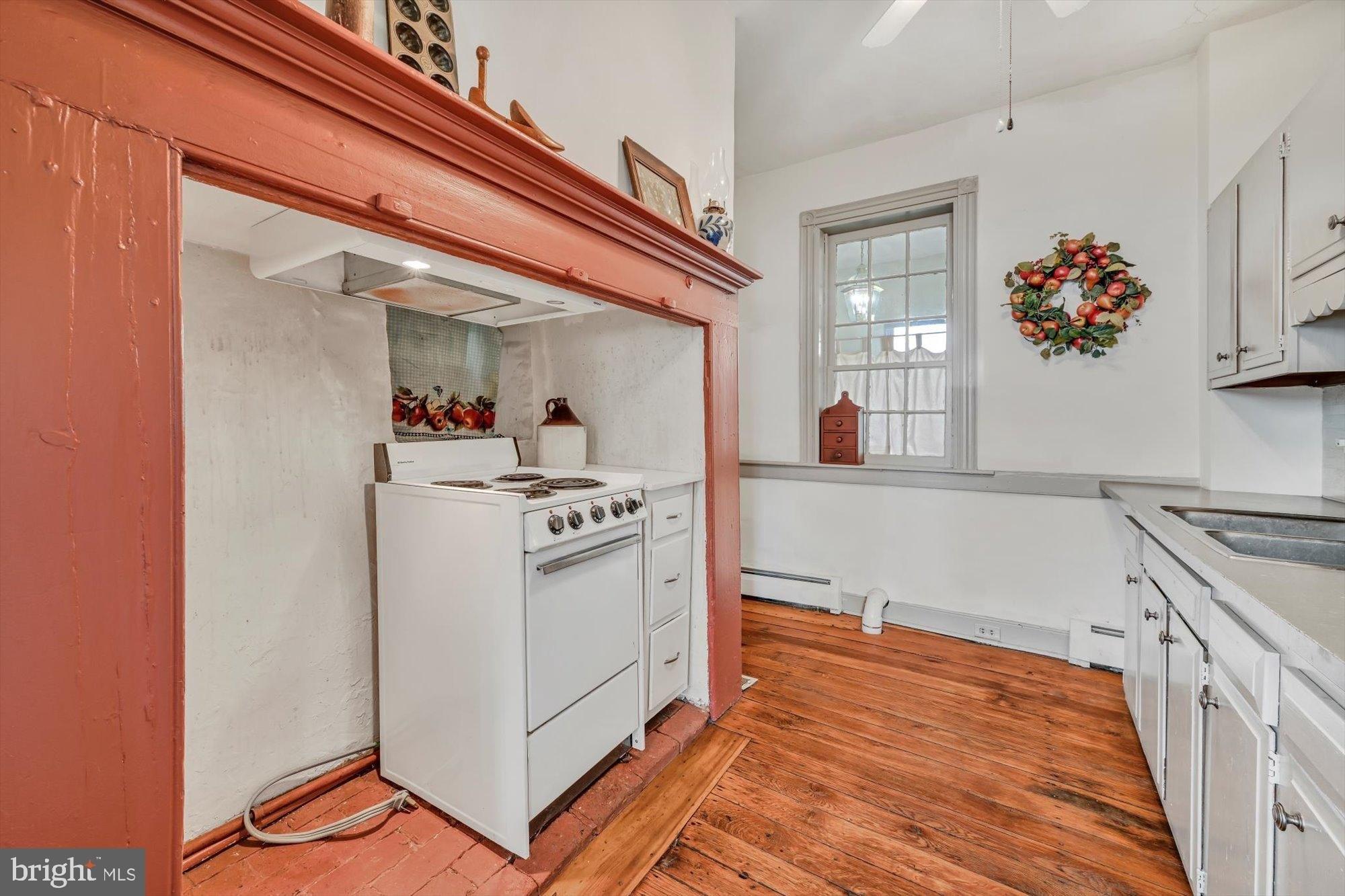 W Market St, Jonestown, PA 17038