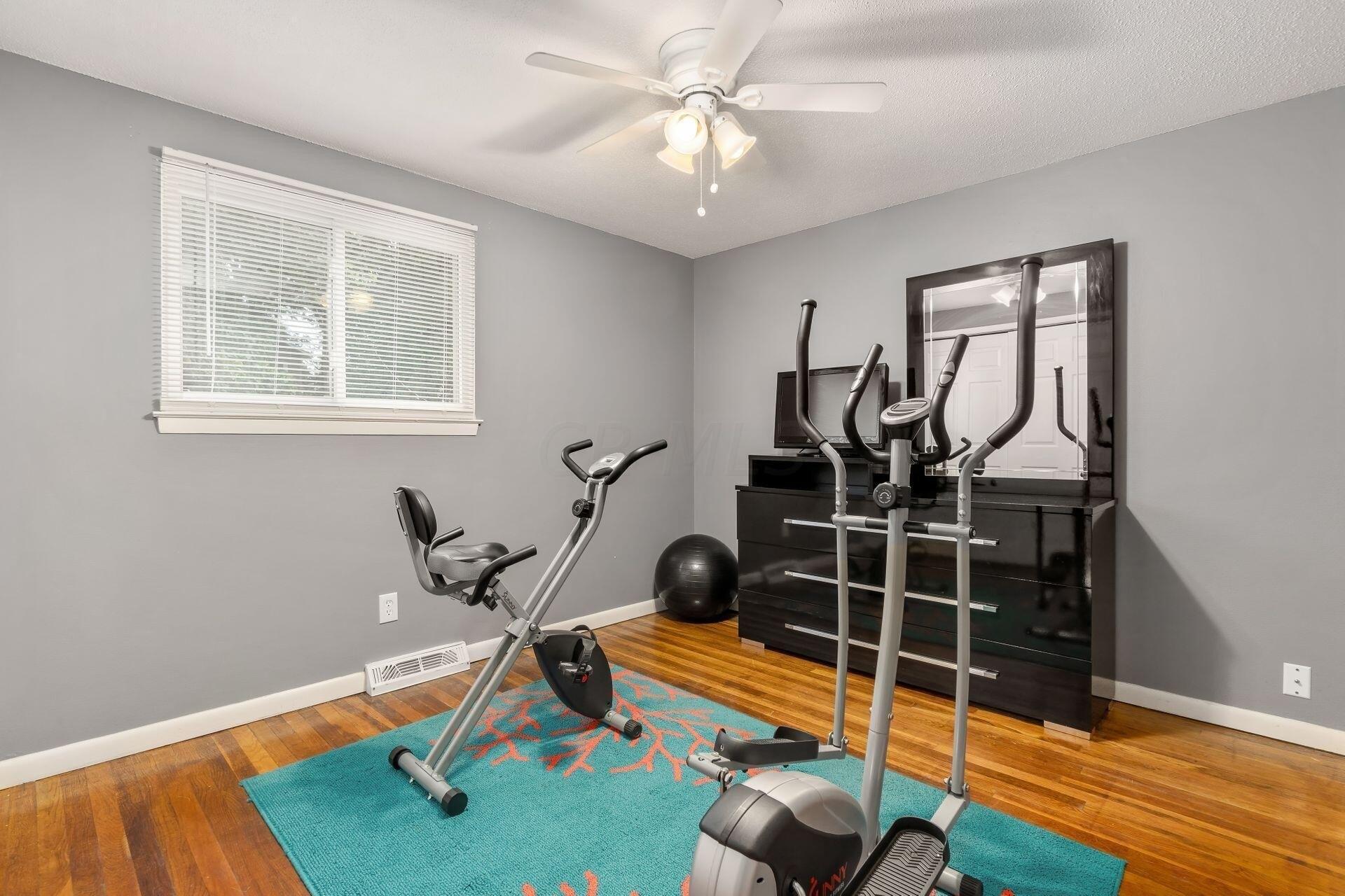 Maywood Rd, Columbus, OH 43232