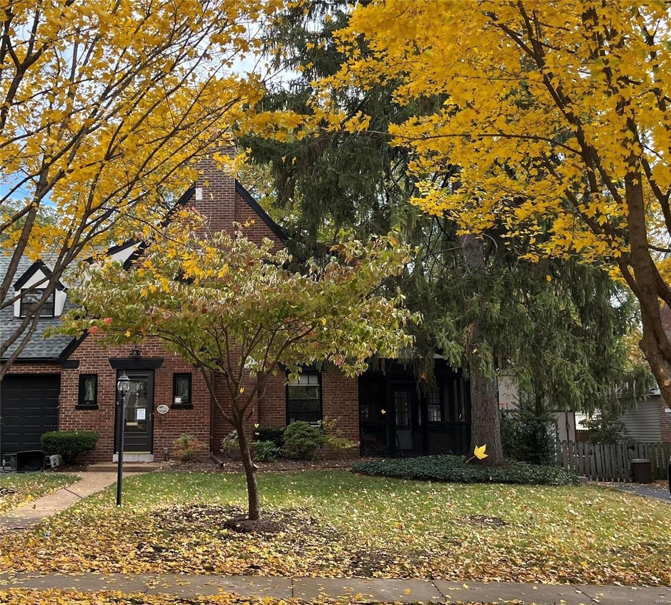 Angenette Ave, Saint Louis, MO 63122