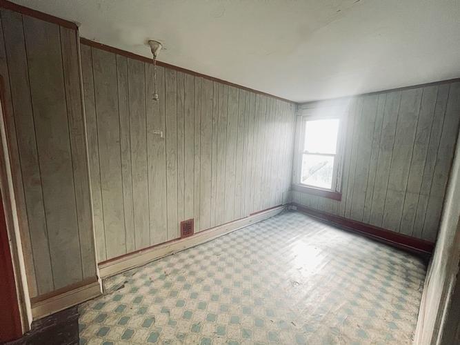 Oakford Ave, Baltimore, MD 21215