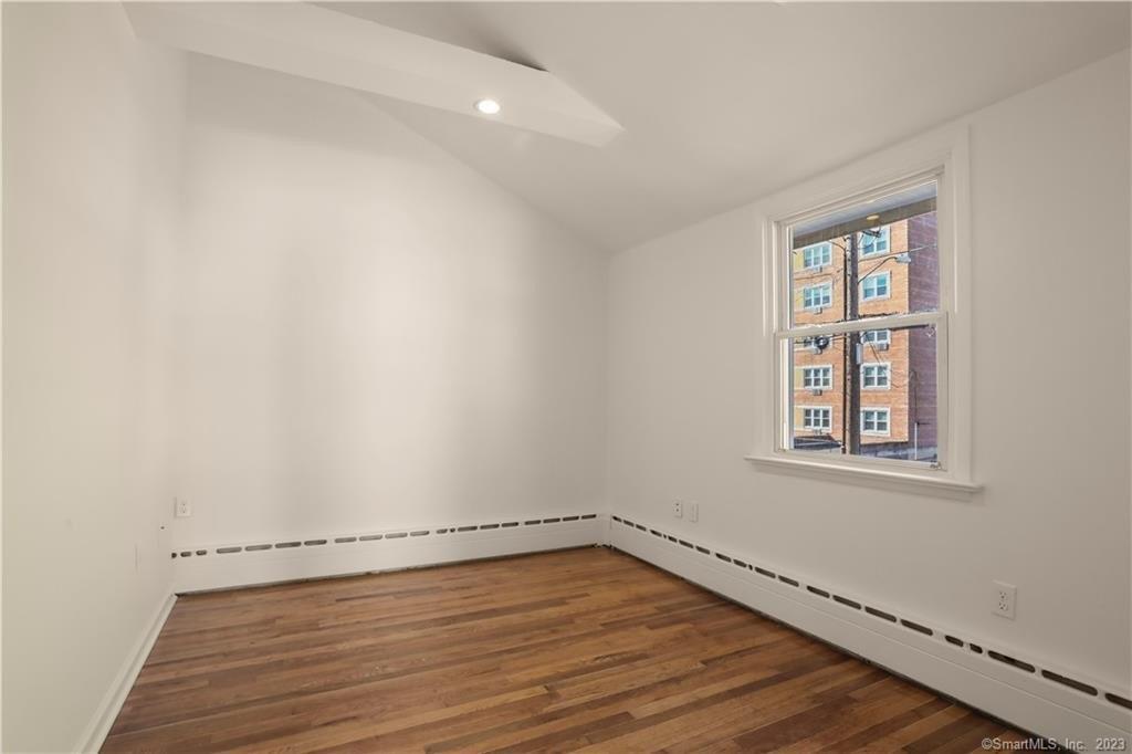 Quintard Ter, Stamford, CT 06902