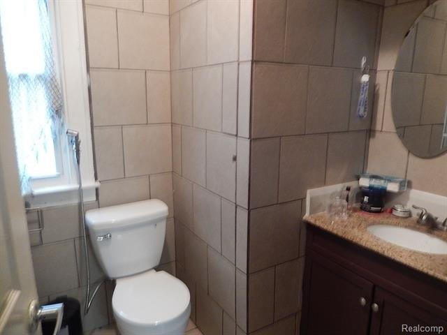 Appoline St, Dearborn, MI 48126