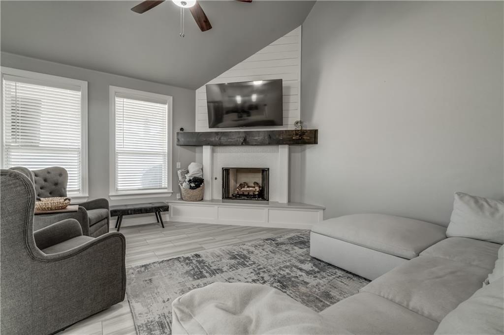 Rich Earth Ct, Edmond, OK 73012