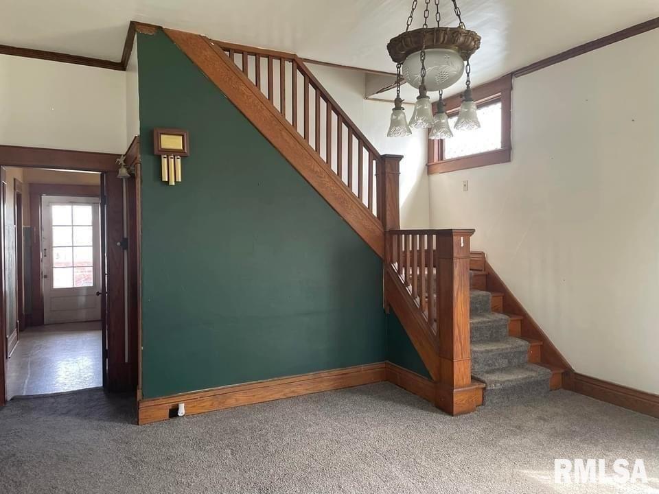 N Washington St, Mc Leansboro, IL 62859