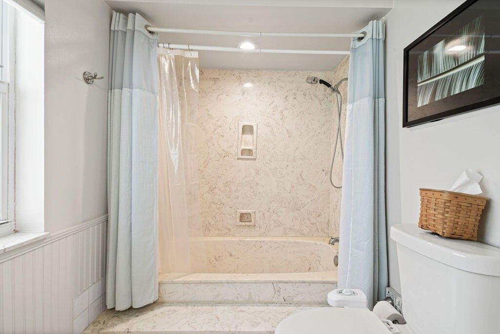 Nemec Dr N, West Palm Beach, FL 33406