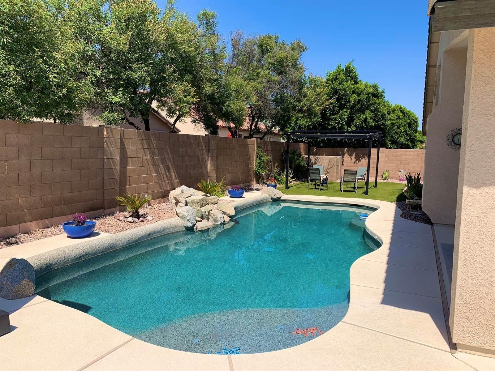 E Mead Dr, Chandler, AZ 85249