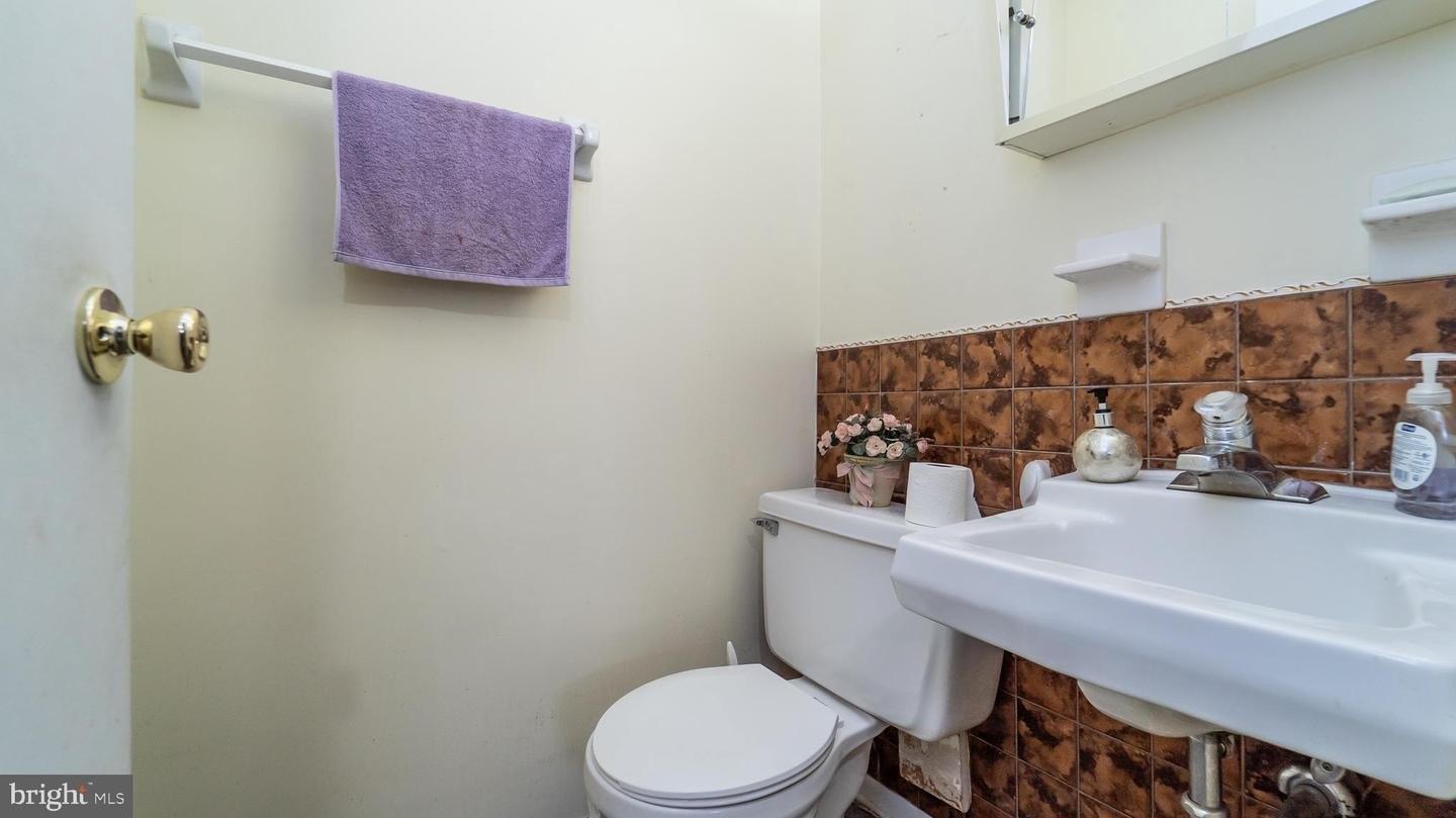 Fitzharding Ln, Owings Mills, MD 21117