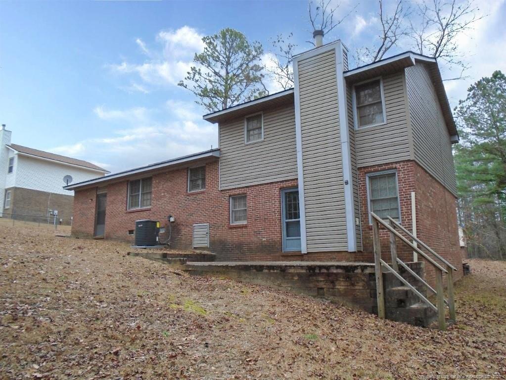 Beverly Dr, Fayetteville, NC 28314