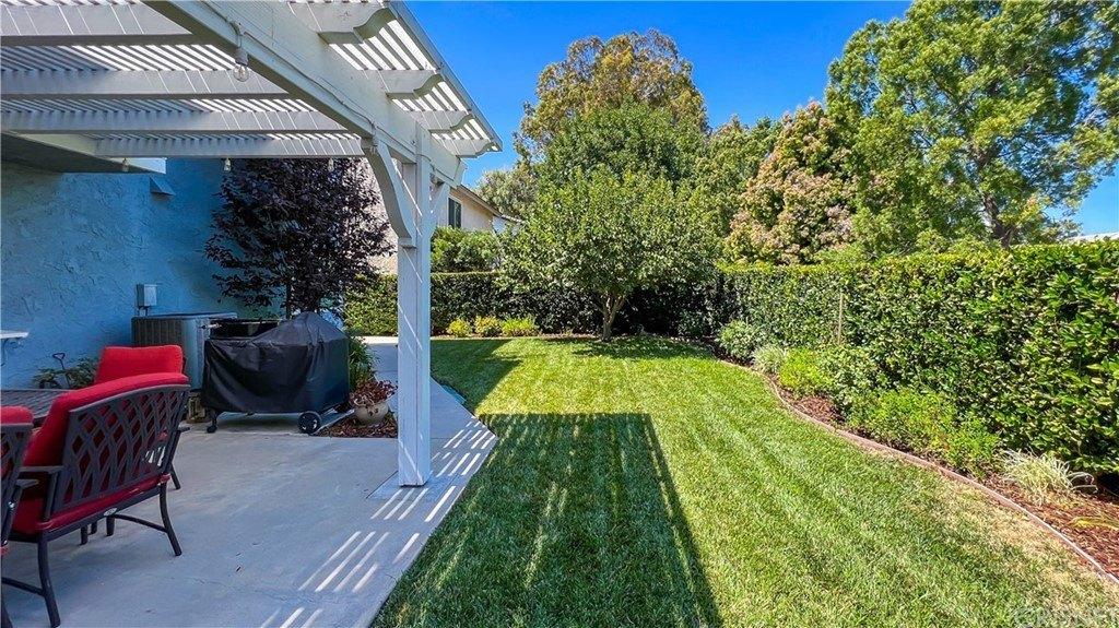Asman Ave, West Hills, CA 91307