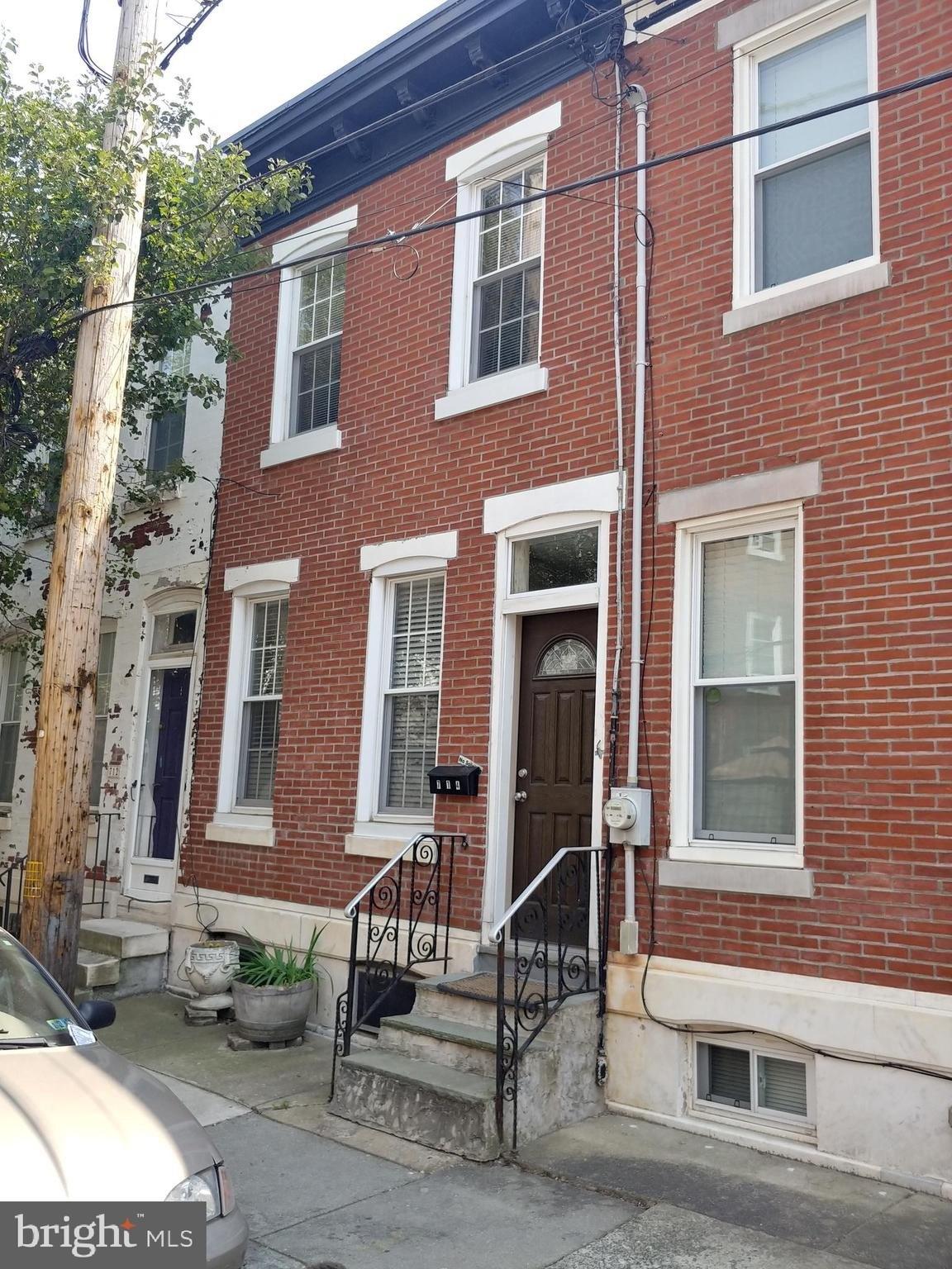 Salter St, Philadelphia, PA 19147