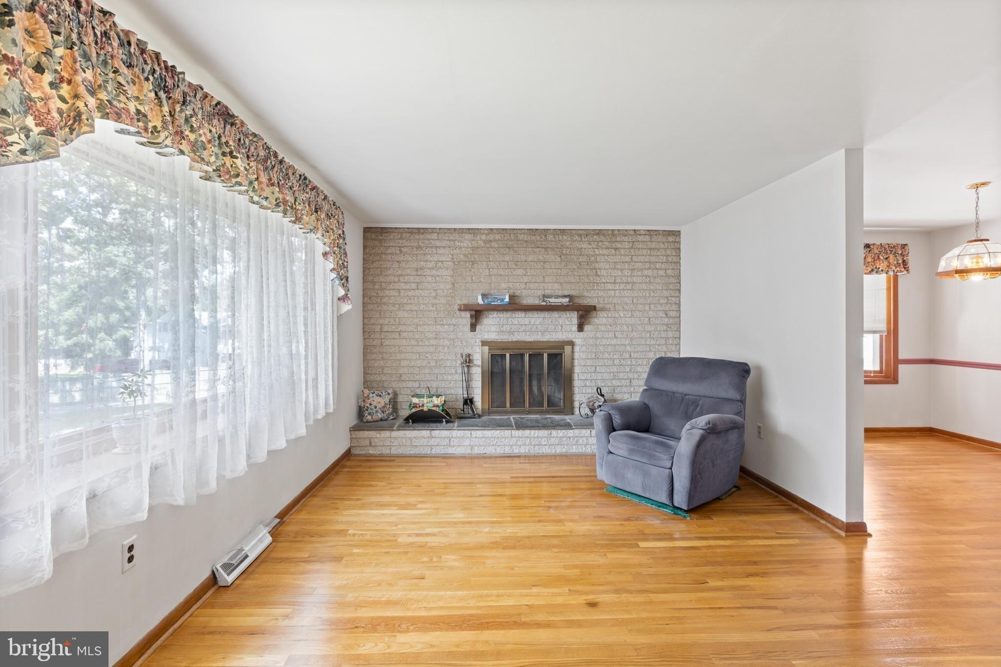 Glendale Ave, Glen Burnie, MD 21061