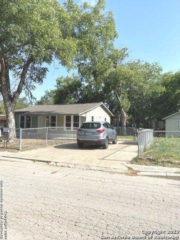 Prospect, San Antonio, TX 78211